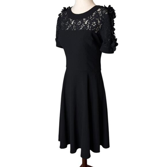 NWOT Shani Black Floral Applique Fit & Flare Crepe Dress – Sz 6 - Picture 4 of 9
